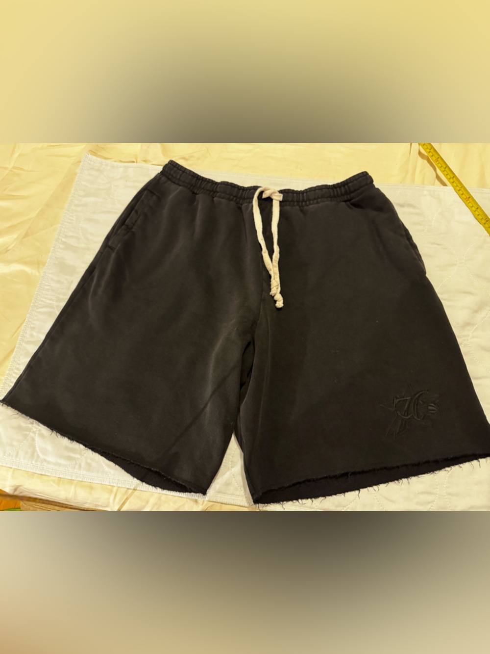 76ers Mitchell and Ness Men's Black Drawstring Fleece Shorts